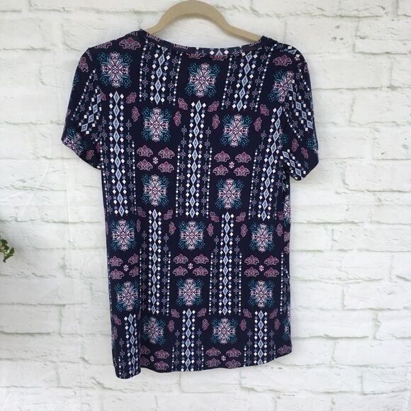 Style&Co Southwest Short Sleeve Twist Hem Tee XS - Picture 3 of 9